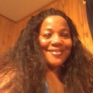 Meet your Posher, Latoya